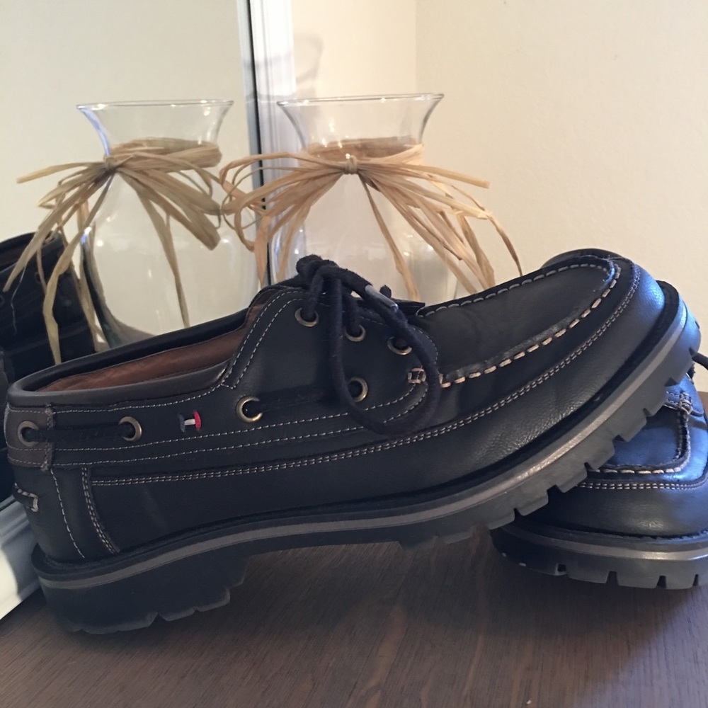 TOMMY HILFIGER MEN'S JASPER BLACK BOAT SHOE